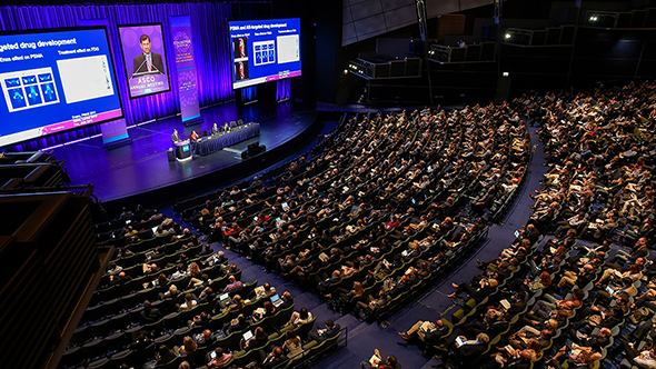 A conference hall at the 2016 ASCO Annual Meeting (photo: ASCO/Todd Buchanan 2016)