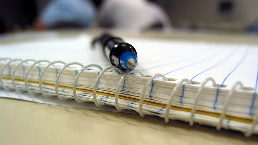 Notepad and pen (photo: iStock)