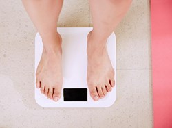 Weighing in on breast cancer risk – considering the effect of weight gain before the menopause
