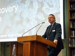 A visionary research leader, ally and mentor - Professor Paul Workman steps down as CEO