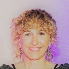 Professor Victoria Sanz-Moreno